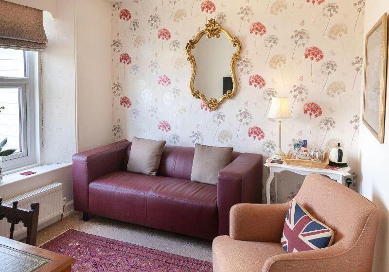 هتل Court Prior Boutique B&b And Apartment