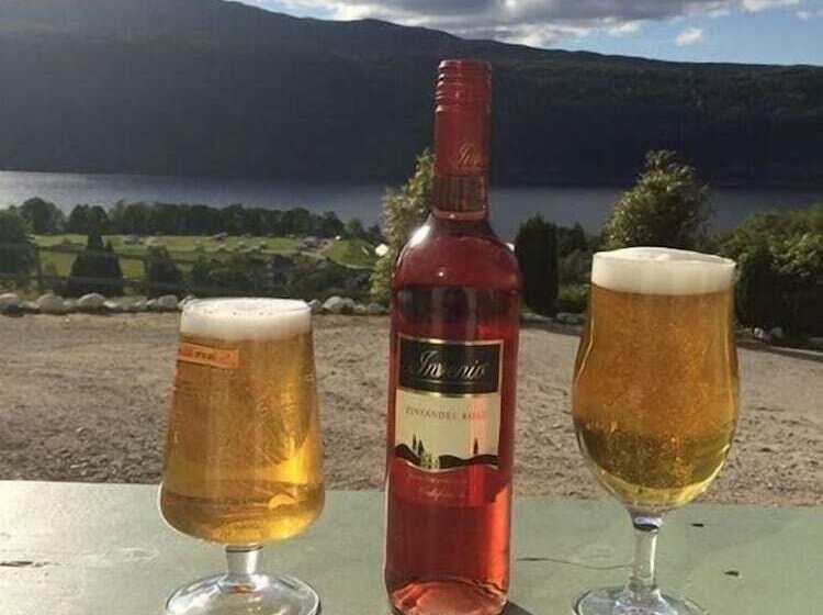 Отель Craigdarroch