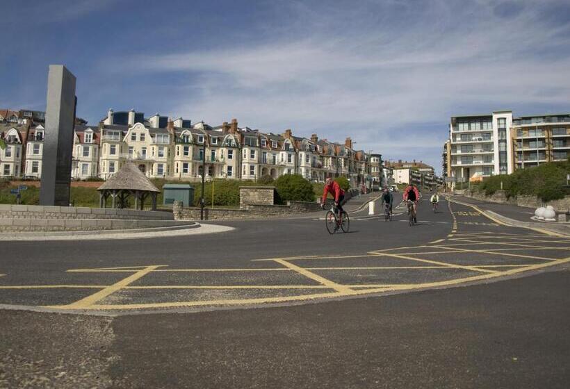 בית מלון כפרי Denewood