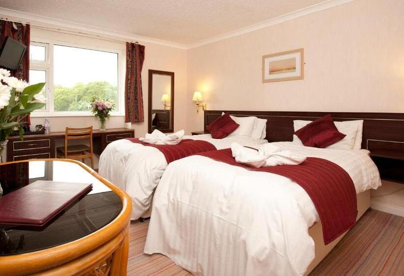 בית מלון כפרי Denewood