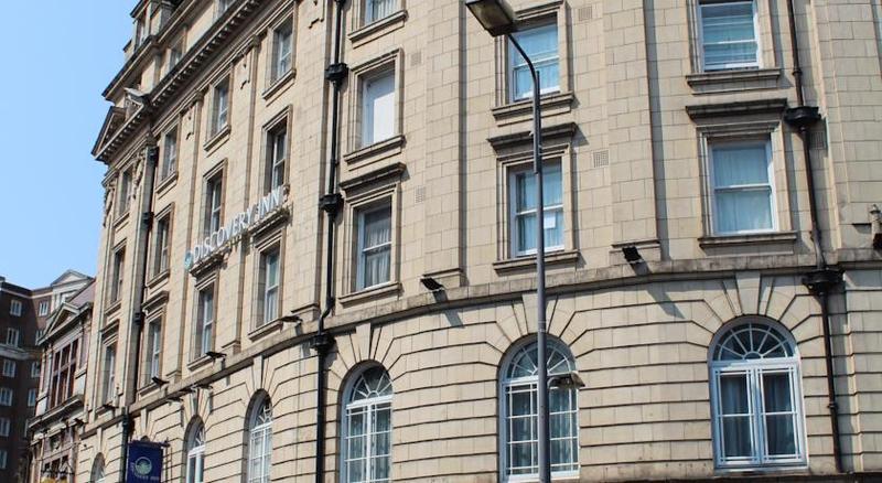 Отель Discovery Inn Leeds