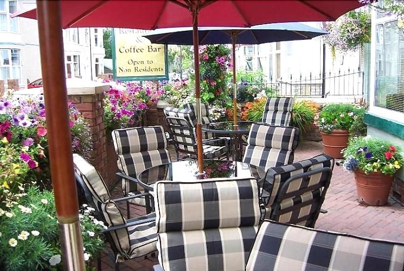 Dovedale Hotel And Restaurant