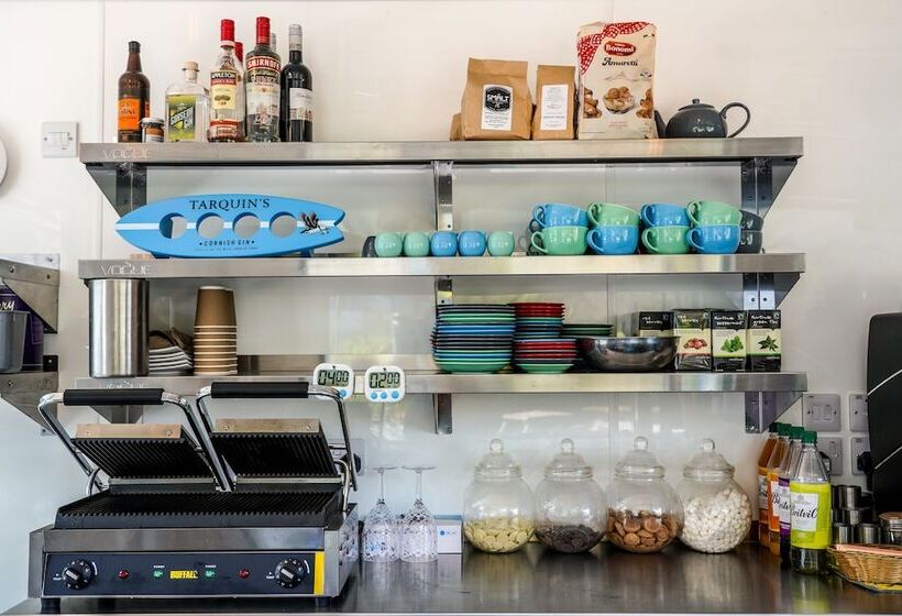 فندق Driftwood Spars