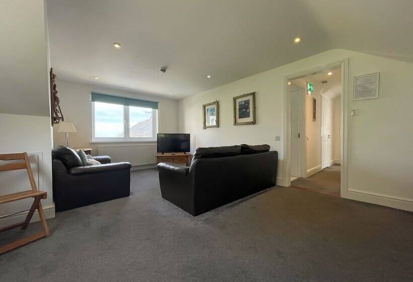 فندق Driftwood Spars