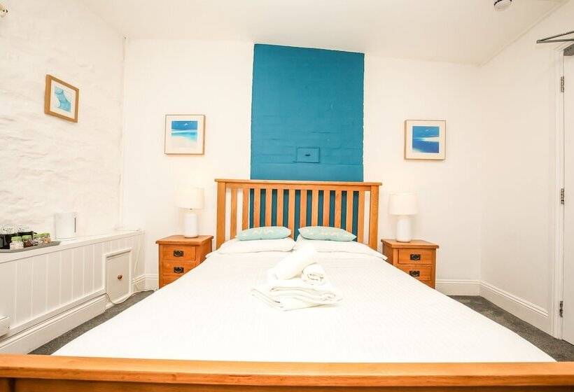 فندق Driftwood Spars