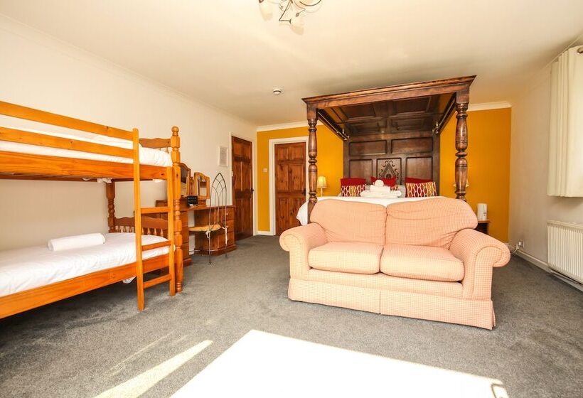 فندق Driftwood Spars