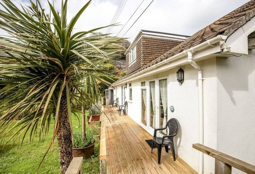 فندق Driftwood Spars