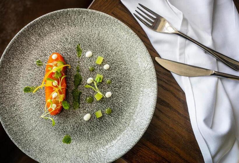 Отель Duisdale House