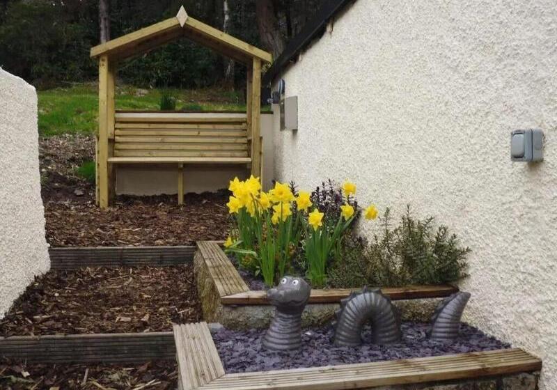 Отель Foyers House