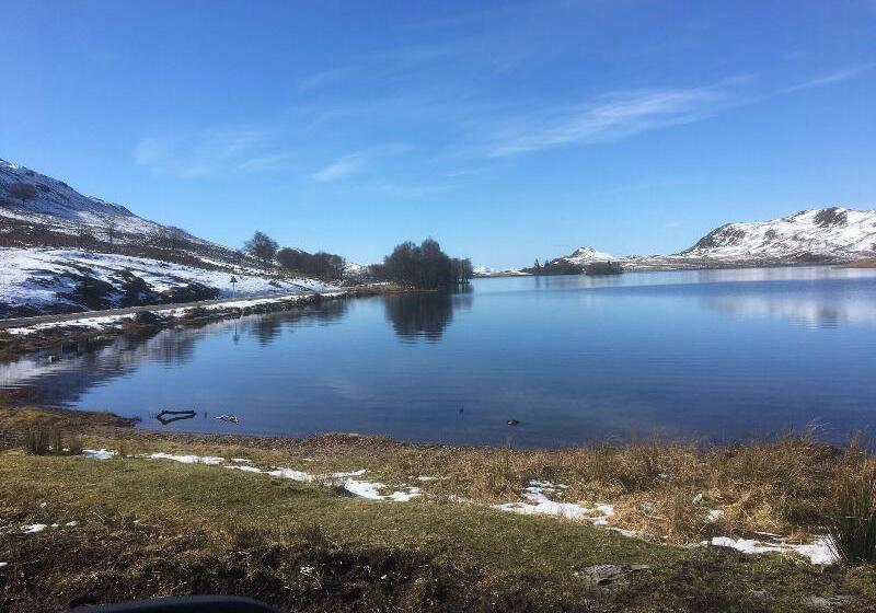 Отель Foyers House