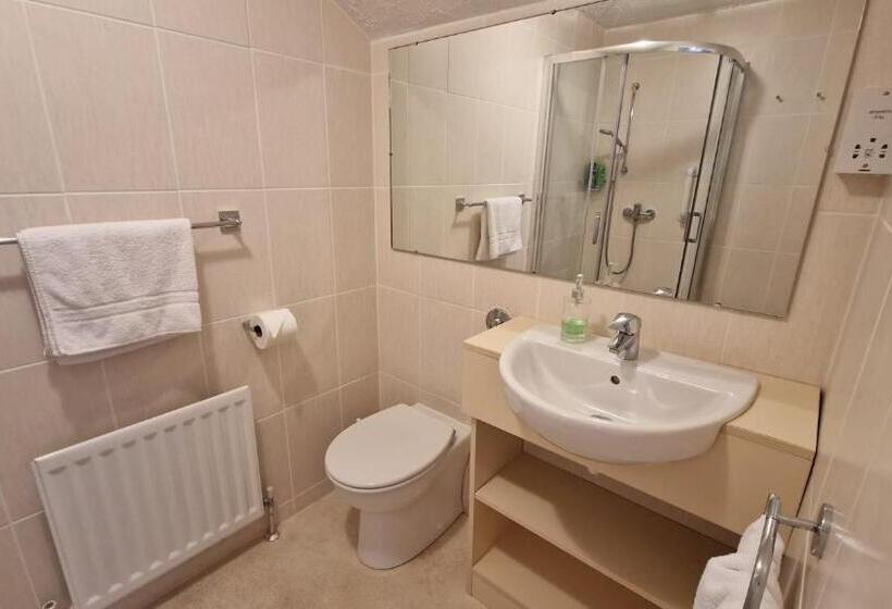 Отель Golden Hill Guest House