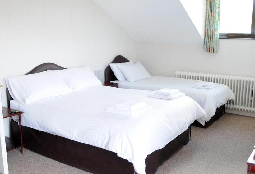 Отель Golden Hill Guest House