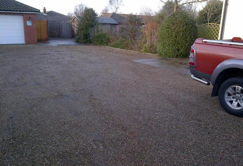 فندق Grove House