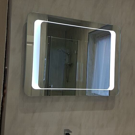 בית מלון כפרי The Hampton Court Guesthouse