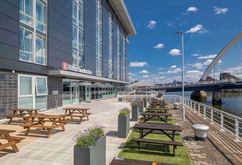 בית מלון כפרי Hilton Garden Inn Glasgow City Centre