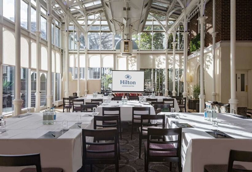 בית מלון כפרי Hilton London Euston