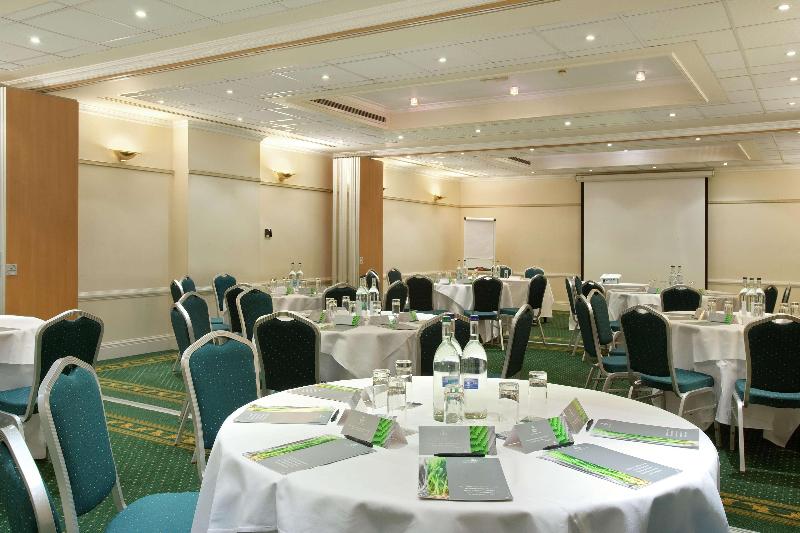 בית מלון כפרי Hilton London Euston