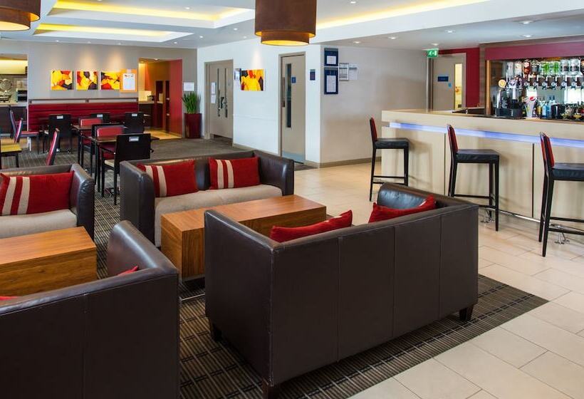בית מלון כפרי Holiday Inn Express Derby Pride Park, An Ihg