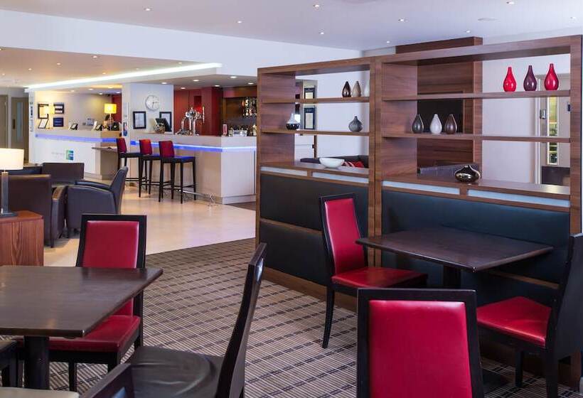 호텔 Holiday Inn Express Taunton East, An Ihg