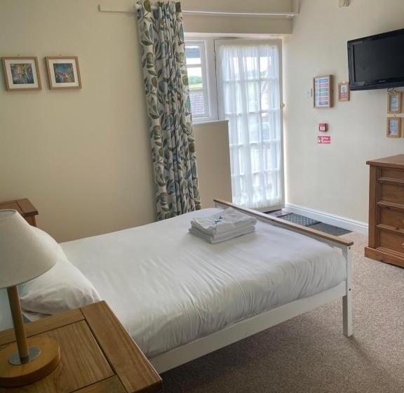 Отель Inn On The Wye