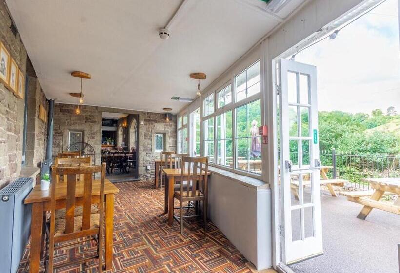 Отель Inn On The Wye