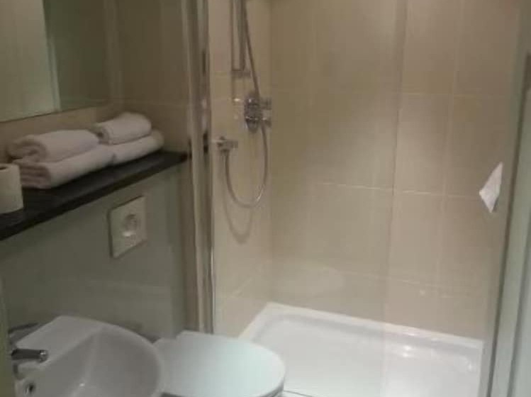 בית מלון כפרי Kensington