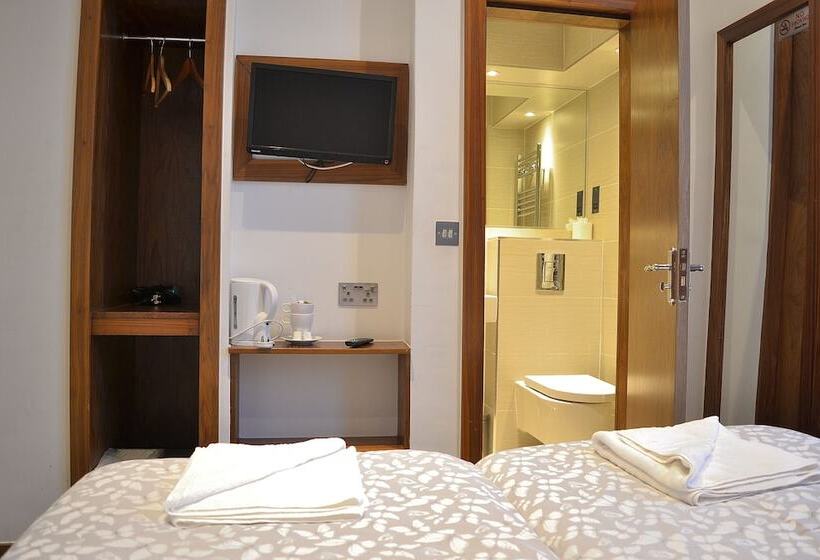 فندق Leisure Inn