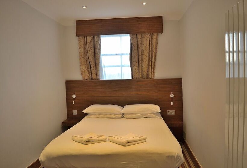 فندق Leisure Inn