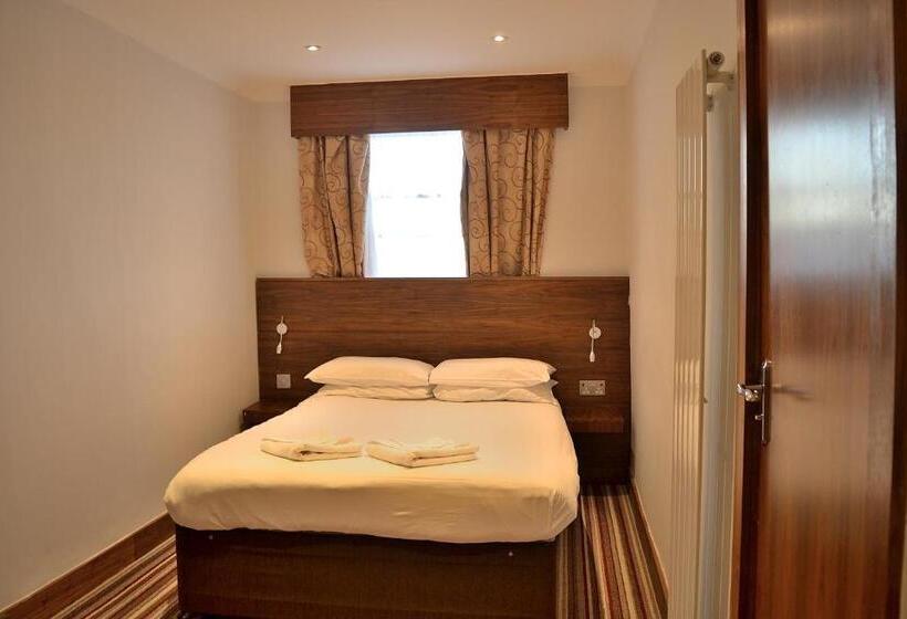 فندق Leisure Inn