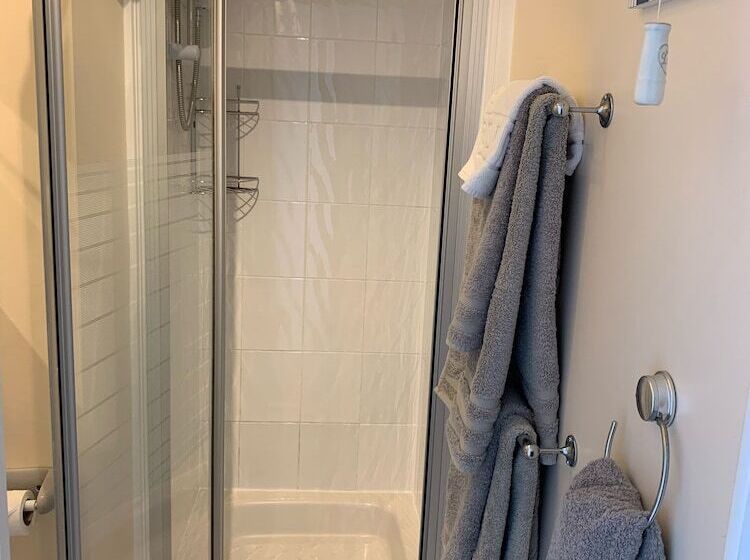 בית מלון כפרי Letchworth Guest House
