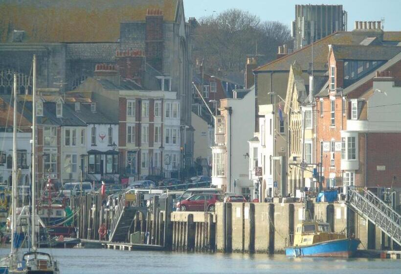 فندق Letchworth Guest House