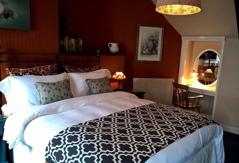 בית מלון כפרי Lifton Hall