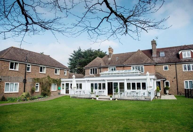 Отель Little Silver Country