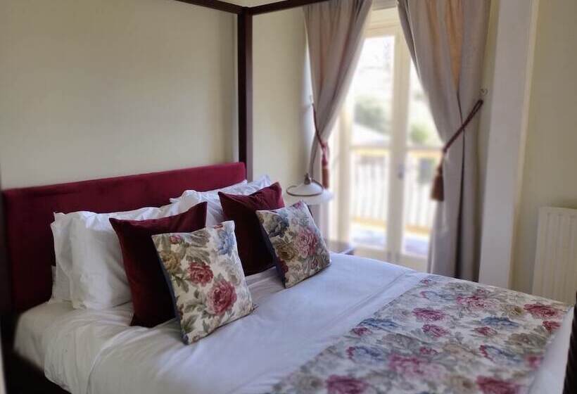 فندق Lovelady Shield Country House