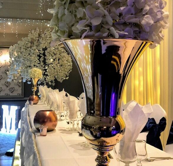 Отель Marine Court