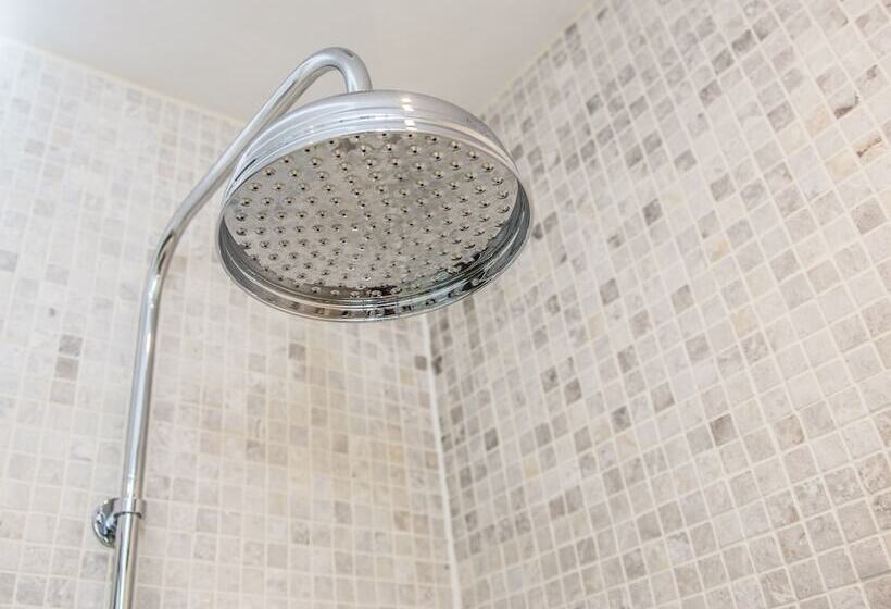 فندق Marlborough Arms