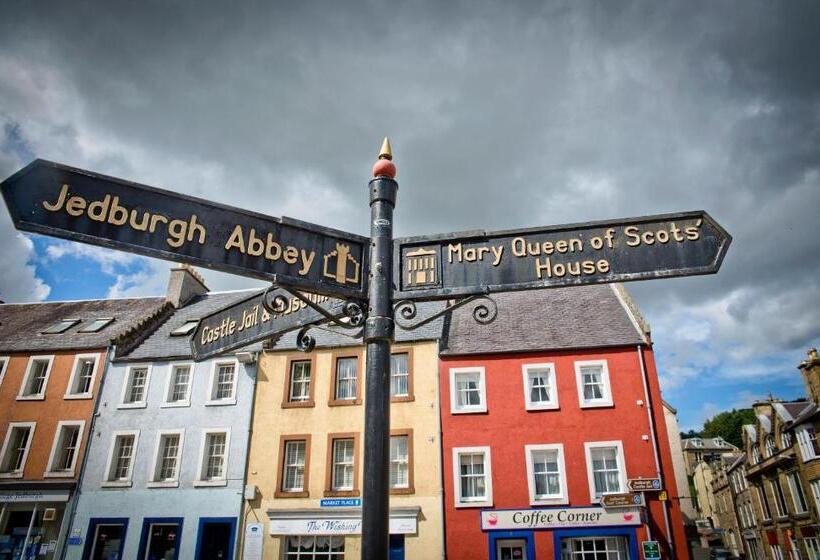 فندق Meadhon Guest House