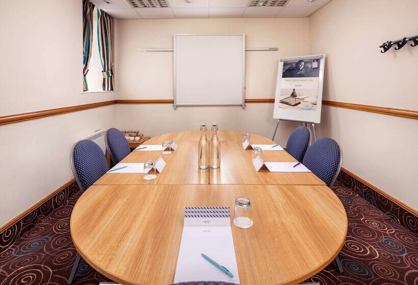 בית מלון כפרי Mercure Glasgow City