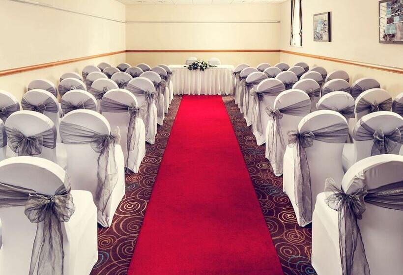 בית מלון כפרי Mercure Glasgow City