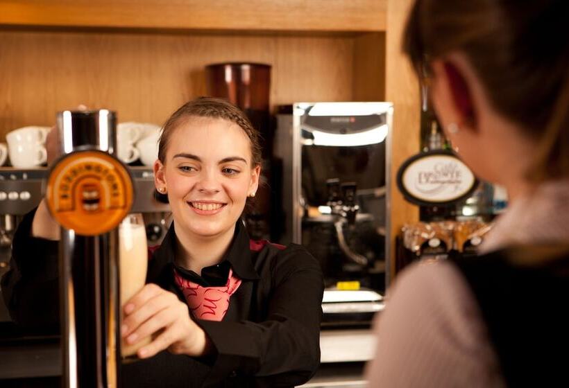 בית מלון כפרי Mercure Glasgow City