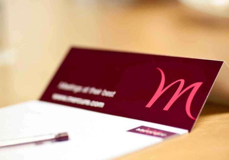 בית מלון כפרי Mercure Glasgow City