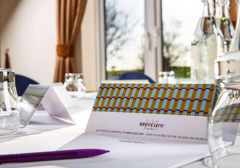 ホテル Mercure Leeds Parkway