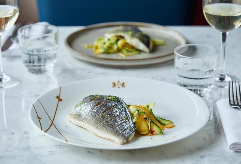 호텔 The Retreat, Elcot Park