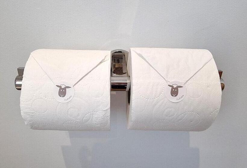 Отель Min Y Don Llandudno