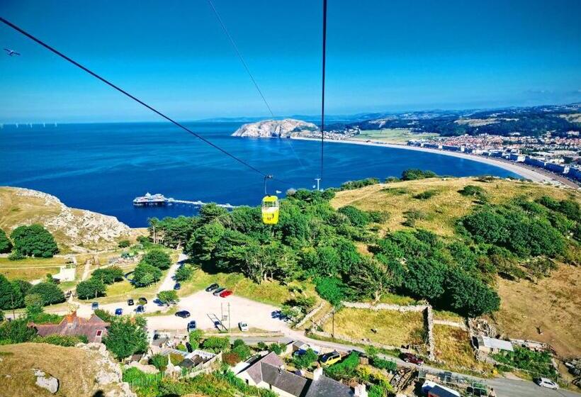 Отель Min Y Don Llandudno