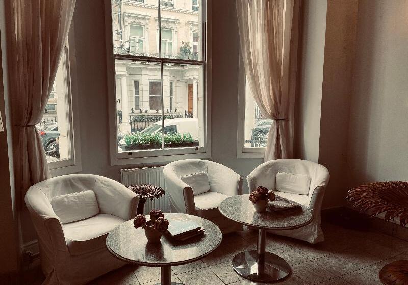 فندق My Place