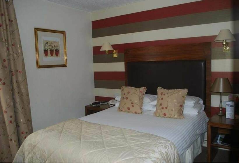 בית מלון כפרי The New County