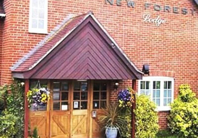 호텔 New Forest Lodge