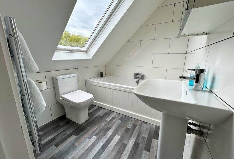 호텔 New Forest Lodge