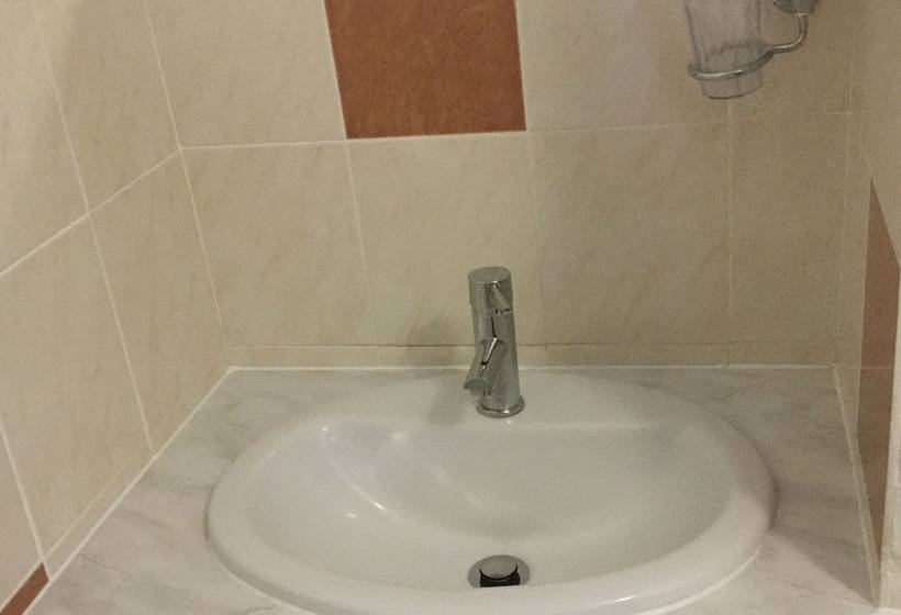 호텔 Newburgh Guesthouse